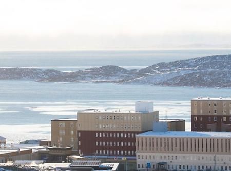 The Frobisher Inn Iqaluit Exterior photo
